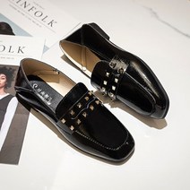 콩 여성용 K SHOES 스타일을 더해줄 스터드장식 플랫로퍼