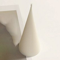F5NATURE 크리스마스캔들 오브제 원뿔캔들 시트러스버베나, 화이트