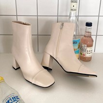 줄리 스퀘어 앵클 부츠