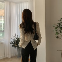 핏앤제이- 일보티 랩 깃털 블라우스