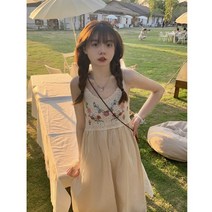 원피스 여름 시크한 디자인 나시 미디스커트녀