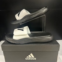 아디다스 인천논현점 오래 신어도 발 편안한 사계절 신기도 좋고 실내에서 여행용으로도 신기 좋은 남여공용 커플 대표 슬리퍼 알파바운스BB슬라이드 (FZ0388 B41720)