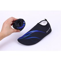 남여공용 온가족 커플 물놀이 워터파크 계곡 서핑 아쿠아 슈즈 water shoes men and women beach camp shoes adult flat soft 111