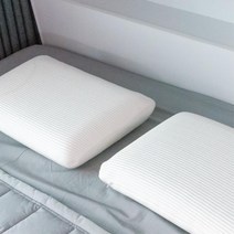 옆으로 눕는 시원한 고탄력 메모리폼 베개 경추베개 목이편한 부드러운베개 목편한 꿀잠 기능성 낮은 일자