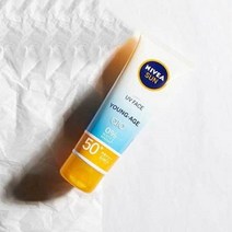 니베아 영에이지 중건성용 선크림 50ml SPF 50+