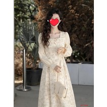 이른 봄 꽃 드레스 여성의 봄과 가을 복고풍 스퀘어 칼라 레이스 긴 치마
