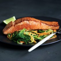 국내산 가덕도 자연산 홍연어 생 훈제 연어 구이 스테이크 필렛 500g/1kg, 01.스테이크용 냉동 홍연어 500g