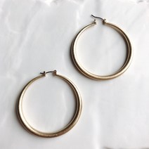 [무차차모나][선미 협찬] 힙한 빈티지 무광 왕 큰 링귀걸이 (5cm) - 2컬러