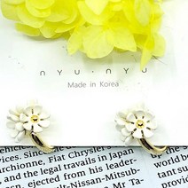 뉴뉴 귀걸이 시리즈 방울끼리 발라드 파스텔 꽃링