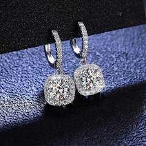 S925순은 모이사나이트귀걸이 1캐럿 스퀘어 럭셔리 GRA 증명서를