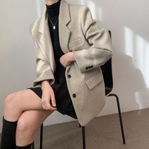 울 누빔 안감 루즈핏 카라 자켓