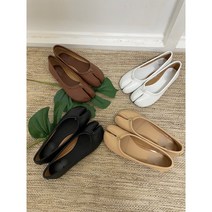 [타비족발디자인] 헤이 패피 4가지 컬러감 둥근코 라운드 세련 단아 유니크 블랙 화이트 베이지 브라운 라스트팡 귀여운 발편한 쿠션 포셀리 오블리크 포스 시크 플랫단화 1cm