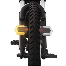 자전거 방향지시등 전동킥보드 후미등 전후면 4등 무배선 무선조종 리튬배터리 충전 산악자전거 전기차, 블랙블랙스크럽