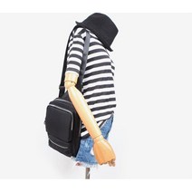 남녀공용 지갑 핸드폰수납 보조 슬링백 뒤로매는가방 보세가방