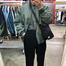 디퍼 MA-1 볼륨 오리털 오버핏 항공점퍼