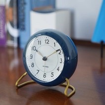 로젠달 아르네 야콥센 탁상시계, 남백색의