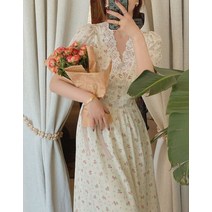 동남아원피스 하와이 원피스 발리 베트남 휴양지룩 동남아 여행룩 괌 다낭 해외여행룩 여름옷 레이스 빈티지 꽃 프린트 V 넥 미디 드레스 여성용 퍼프 슬리브 파티 가을