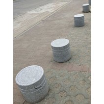 석재 볼라드 중앙분리대 차량 진입 방지봉 바리게이트, 직경 25 높이 70cm