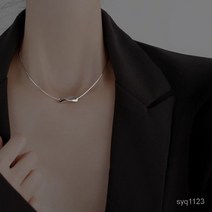 TANC 기하학적인 목걸이 여성 라이트 체인의 고급스러움TANC