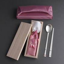 꽃나비 칠보 특 은수저 25돈 1벌 80% 청색 홍색 수저 보자기 인쇄 전통 칠보 조각 고급 명품 건강 수저 젓가락 세트 예단 생신 vip 외국인 선물세트 기념품, 홍색수저 핑크보자기, 분홍주머니, 인쇄없음