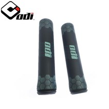 자전거 핸들커버 손잡이ODI 자전거 그립 실리콘 핸들 세트 MTB 오프로드 충격 방지 미끄럼 라이딩 초경량, 14 Black Green
