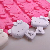 미니키티15구몰드, 1개