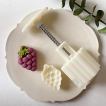베이킹틀 30g/50g 포도 Mooncake 금형 녹두 케이크 중순 가을 축제 과일 모양 과자 배럴 베이킹 도구 ABS, 01 30g