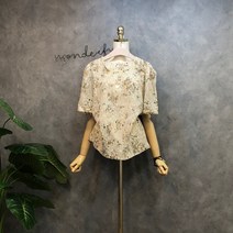 라임브릿지 진주 라인 플라워 반팔 블라우스