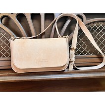 수제가죽크로스백 이태리 베지터블 푸에블로 가죽 마음에 새김