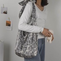 파이톤 뱀 비늘 패턴 가방