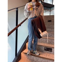 베니토 라운드 크롭 맨투맨