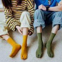 RT 파스텔 컬러 여성 중목 발가락 양말 패션 타비삭스