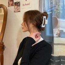 [4종 세트] 04 빅 사이즈 페인팅 꼬임 사각 화이트 블랙 집게핀