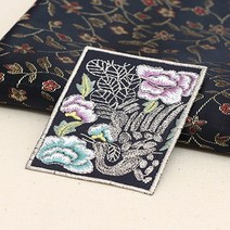 쏘잉스 ]35-372 한복용 사각 자수장식 공작_(소) C60