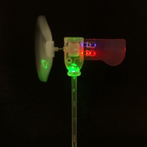 자가발전기 발전기 자가 캠핑용 발광 미니 바람 발전기 기본 블루 레드 그린 LED 풍차 360 회전 풍력, 한개옵션0