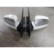 쏘렌토 백미러 쏘렌토 사이드미러 흰색 크롬타입 7핀 중고품, 운전석