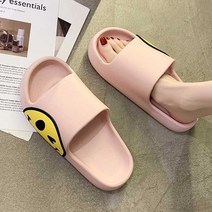 데일리 예쁜 동네마실용슬리퍼 휴가야외 집근처외출코디용 물놀이귀여운슬리퍼 발편한사무실슬리퍼 여름 유니크슬리퍼 철실내화선물 가정용실내욕실화 여학생10대슬리퍼 컬러슬리퍼 20대슬리퍼 룩캐주얼 나들이바캉스 여자 신발 패션 썸머 직장인사무용슬리퍼 가성비슈즈쇼핑몰 여행휴가