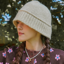 샐러드볼즈 SYMBOL KNIT BUCKET HAT BEIGE