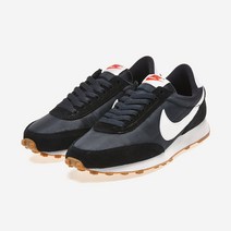 (국내매장판/AS가능) 나이키 운동화 데이브레이크 여성 러닝화 런닝화 신발 블랙 검흰 AM