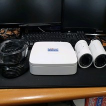 가정용 사무실CCTV 매장용감시카메라 HD녹화기와 HD방수외부카메라2개세트(실외용)판매 합니다, 1개