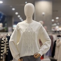 [트렌드컬렉션] 진주 벌집 니트TRKA23362_NC대전유성점