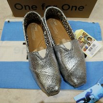 TOMS 탐스 클래식 슬립온 여성용 실버 스팽글 슬립온 단화 슈즈