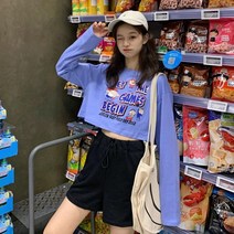 여자 상의 긴팔 캐릭터 크롭 티셔츠 패션 코디 친구랑트윈룩 대가족 맨투맨 커스텀 후드티 박스티