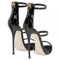 새로운 샌들은 굽 높은 여성을 보여줍니다 방수 플랫폼 스트랩 기질 모델이있는 고급 힐11cm