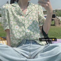 모니따제이 데이지 플라워 꽃나염 브이넥카라 퍼프 반팔블라우스 mn018