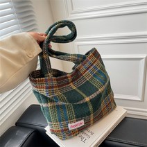 레트로 혼합 색상의 체크무늬 숄더백 가을 겨울 대용량 모직원단 가방