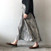 퀸앤조이 레오파드 패턴 언발 스커트