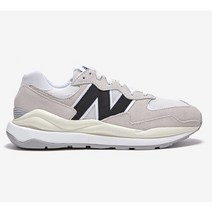 뉴발란스 M5740CBC NBPDDS111W