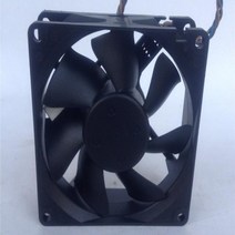 NMB 8025 12V 0.65A 3110RL-04W-B86 4 선 PWM 팬 3800rpm 50.14cfm 이중 볼 베어링 송풍기