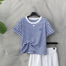 [행복여] 자수 포인트 넥 배색 스트라이프 세미 크롭 반팔 티셔츠